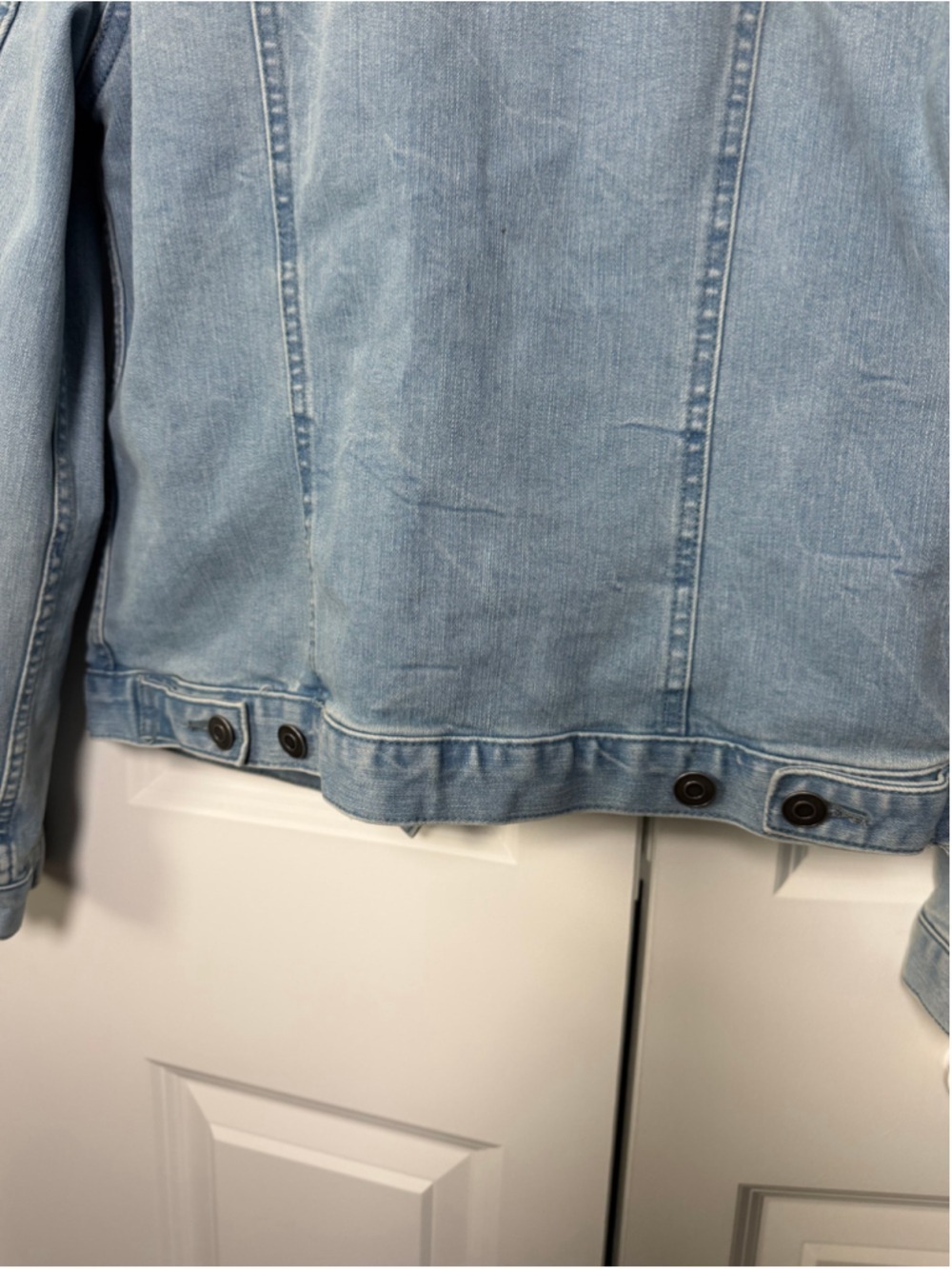Time and Tru Jean Jacket Size S Blue EUC - Picture 10 of 10